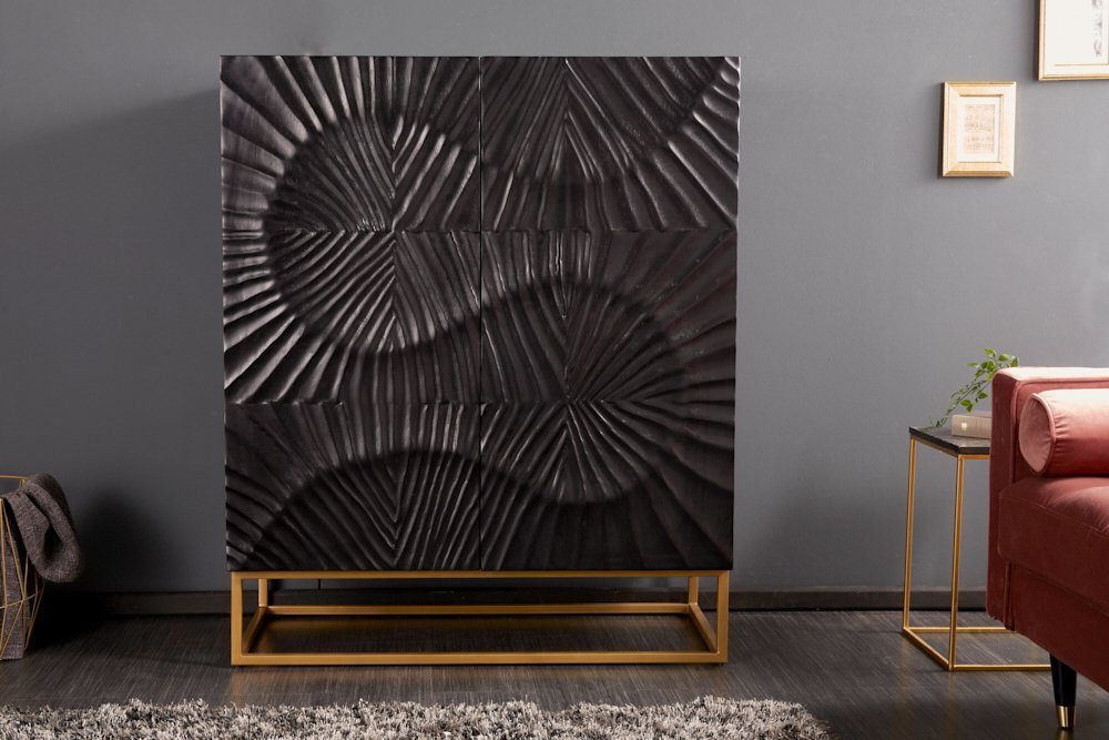 riess-ambiente Highboard SCORPION 120cm schwarz, Massivholz · Schrank · 3D Schnitzereien · Handarbeit · Wohnzimmer