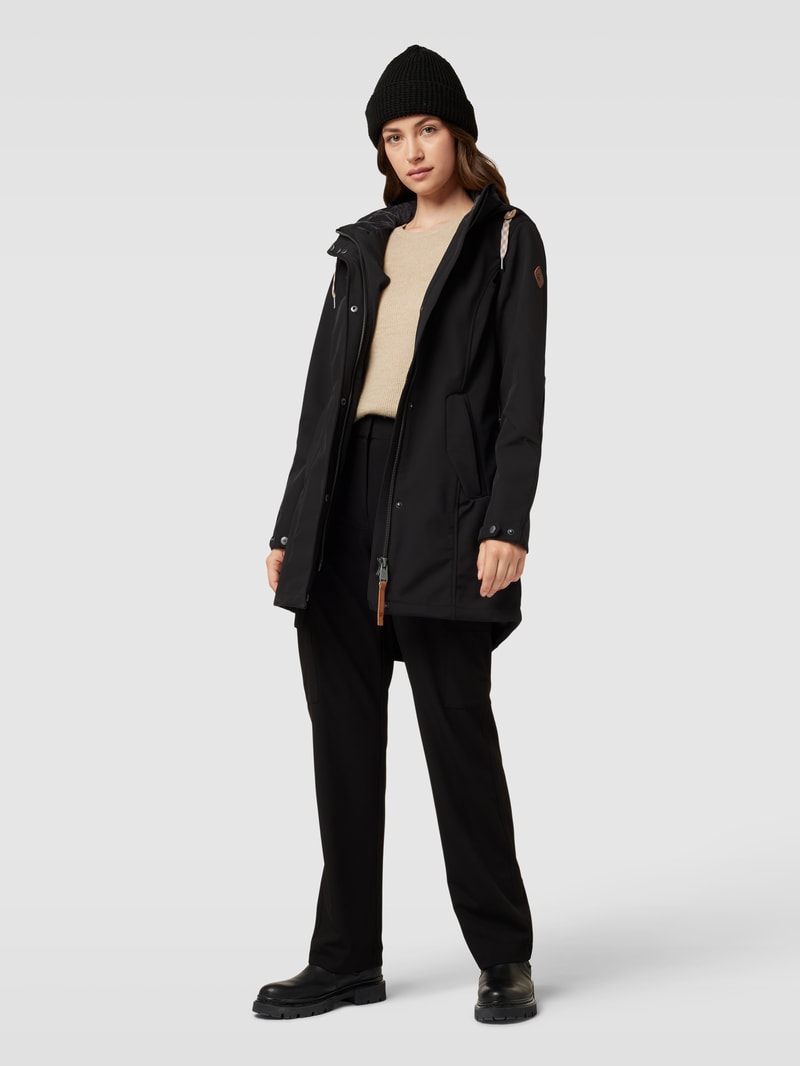 Softshelljacke mit Eingrifftaschen in schwarz