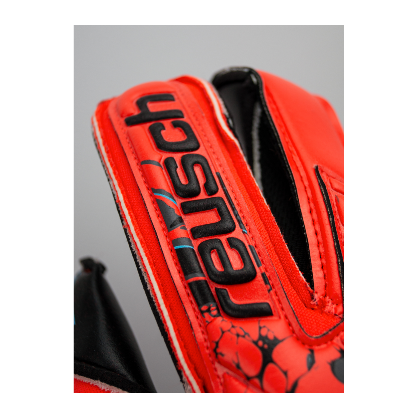Reusch Attrakt Gold X Evolution Cut Rot Blau Schwarz F3333