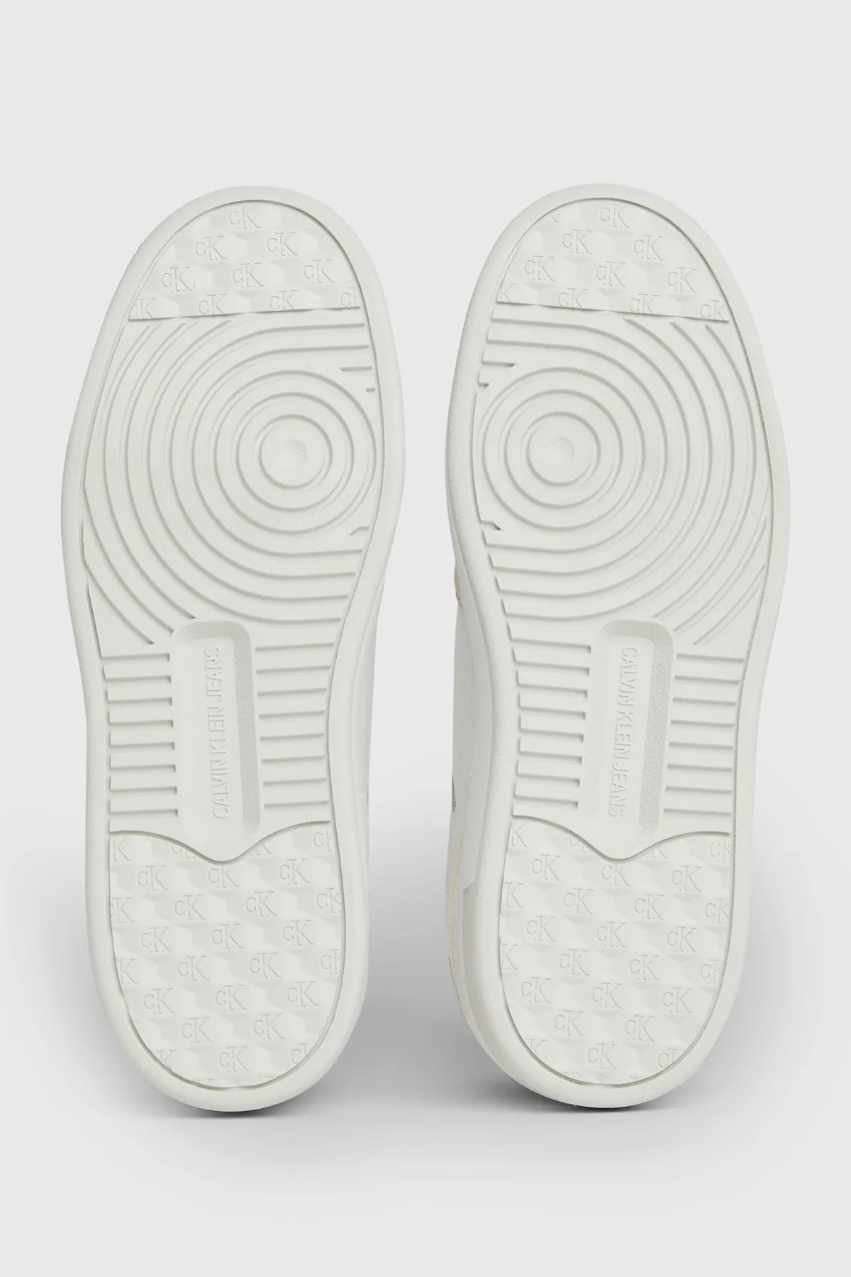 Calvin Klein  BASKET CUPSOLE LOW MIX NBS DC