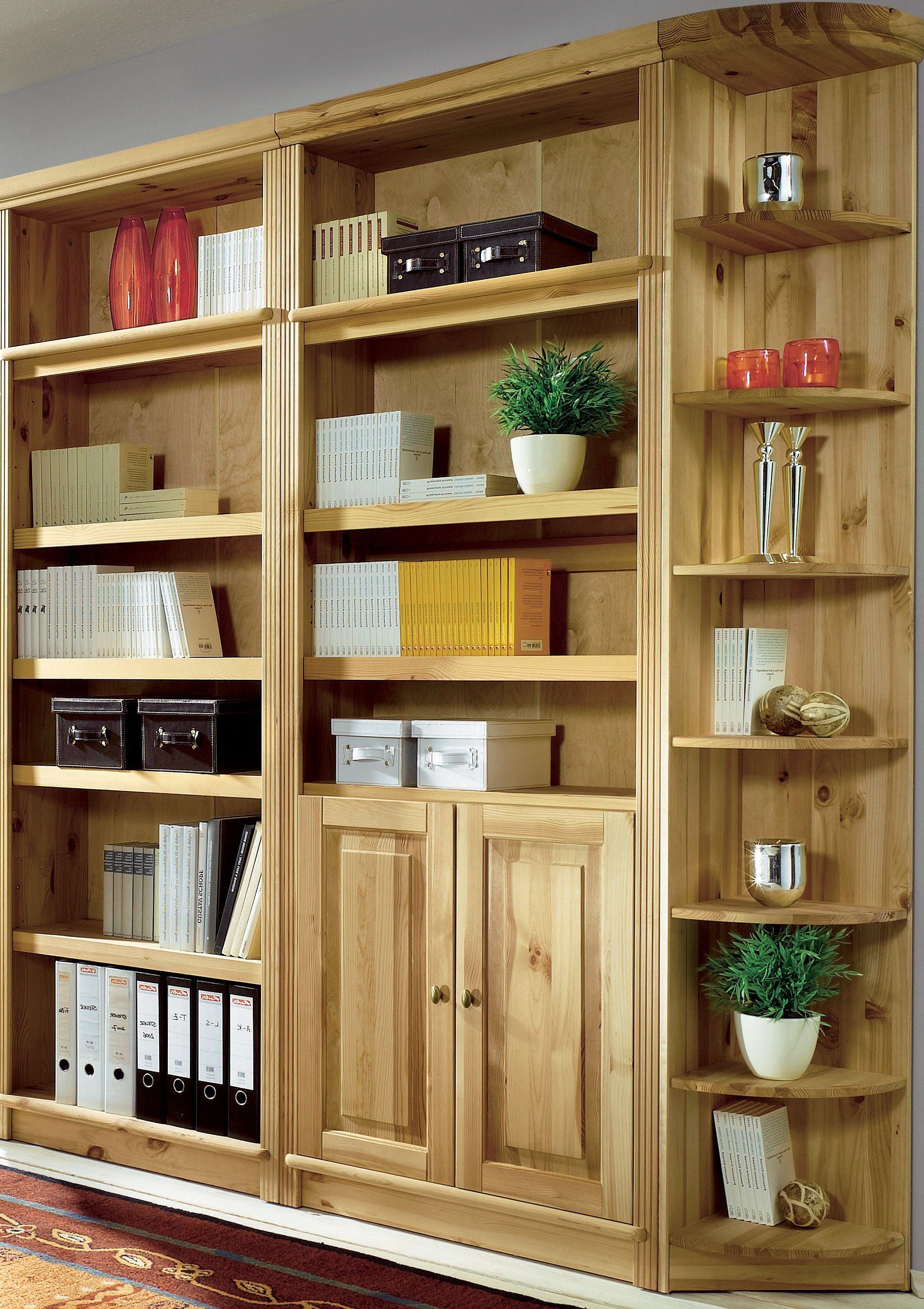 Home affaire Bücherregal Soeren, aus massiver Kiefer, Höhe 220 cm, mit 2 Holztüren, viel Stauraum