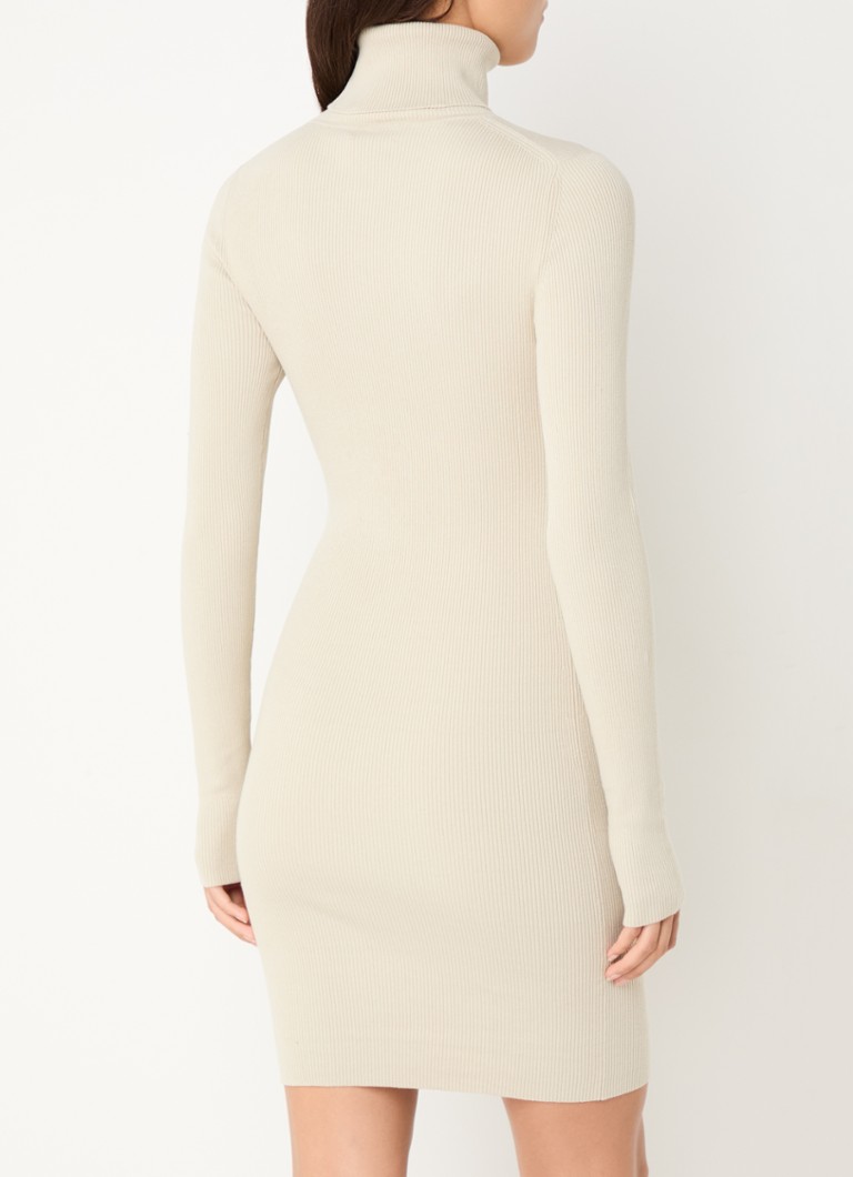 Abito corto a maglia a coste a collo alto di Calvin Klein