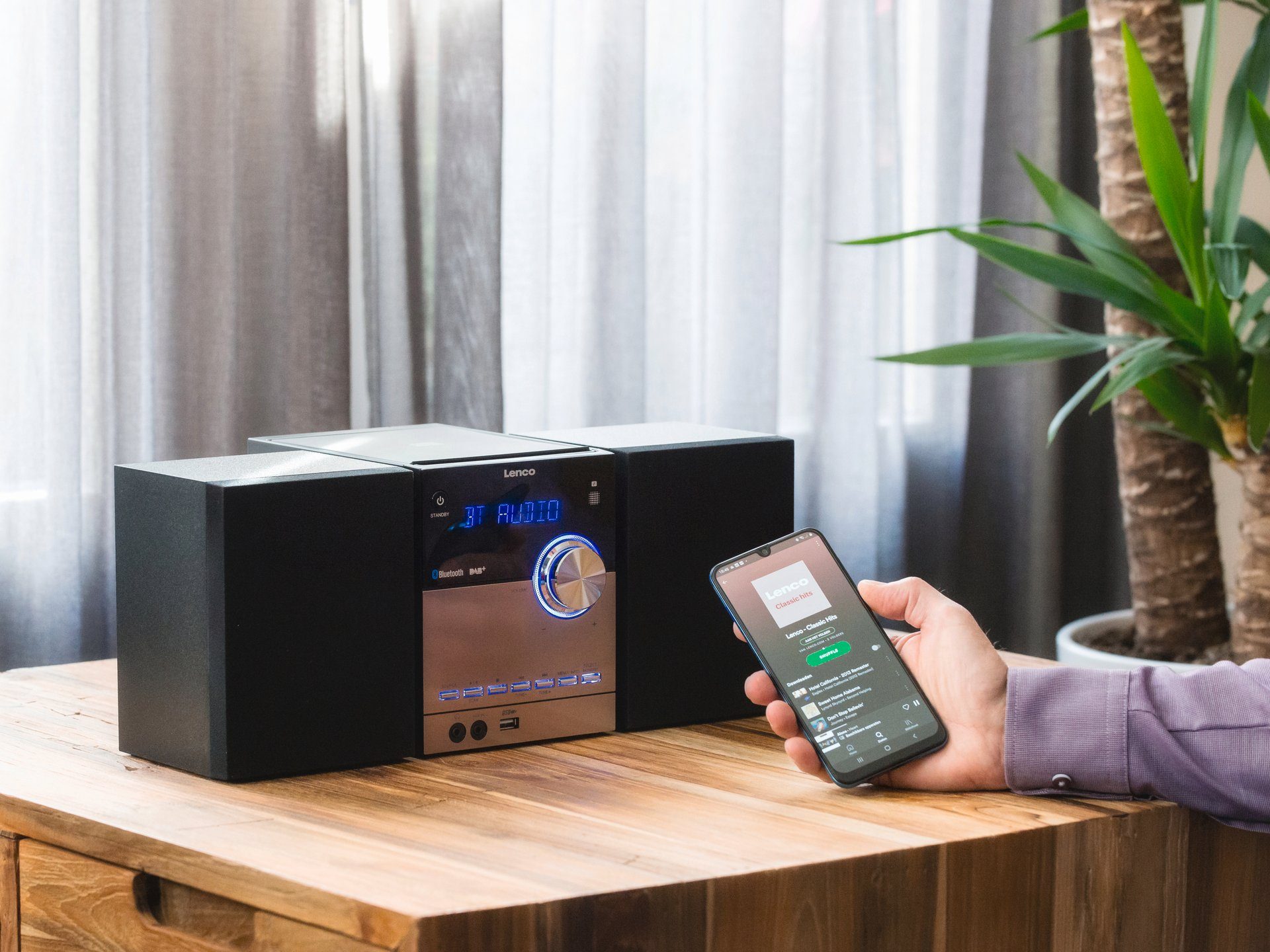 Lenco MC-150 Micro Stereoanlage mit DAB+, FM, CD, BT, USB Microanlage (Digitalradio (DAB), 10 W)