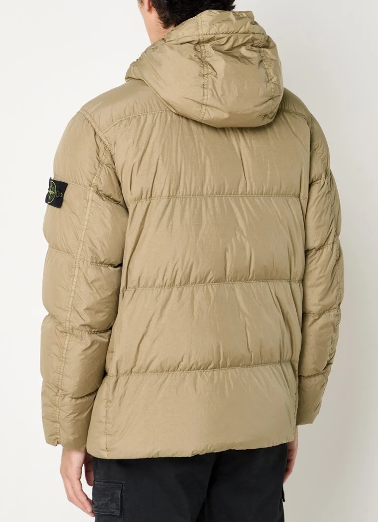 Μπουφάν Stone Island 40723 από πούπουλο με γέμιση από φτερά και τσέπες με καπάκι