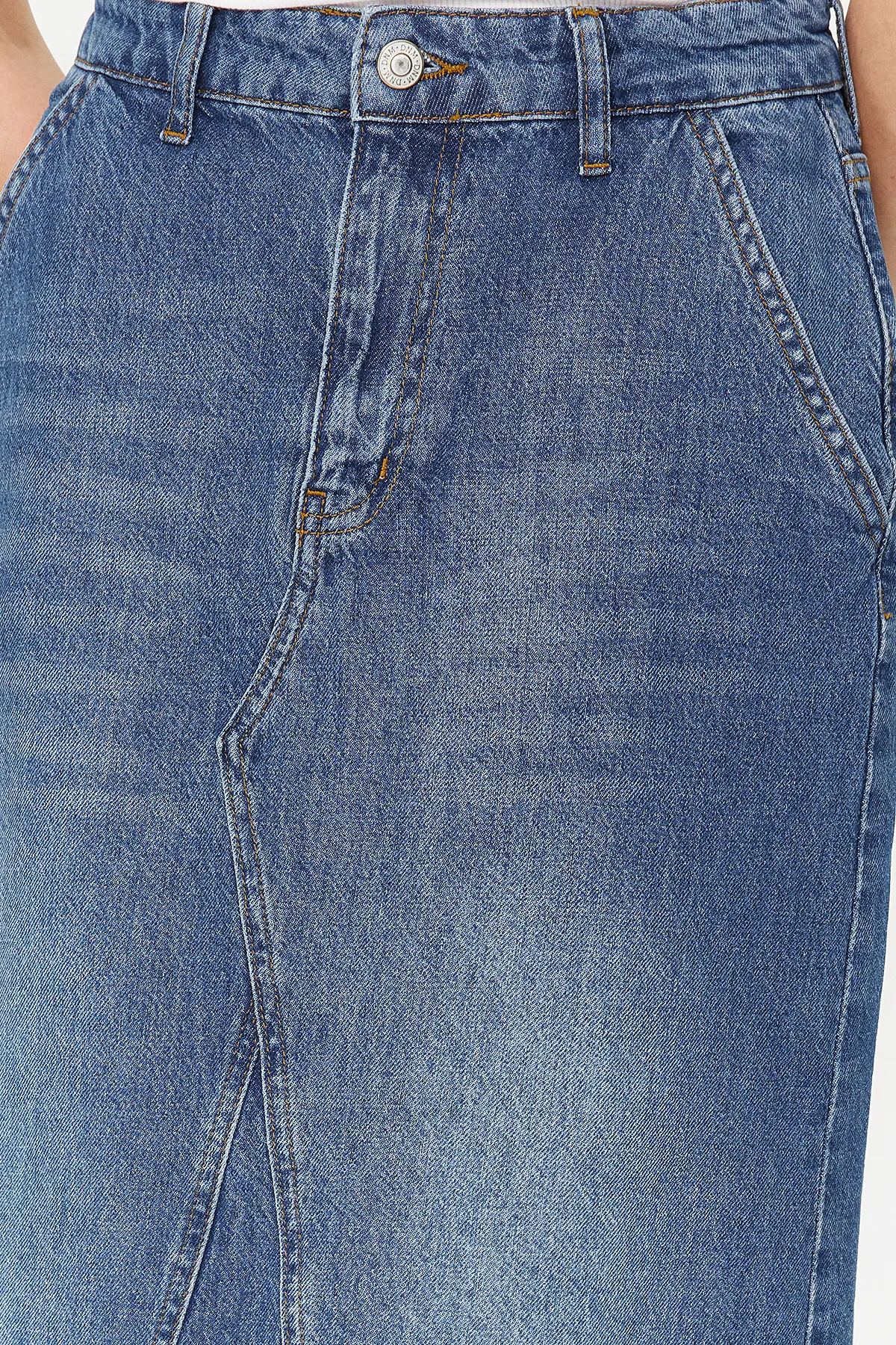 Trendyol Collection  Blauer Maxi-Jeansrock mit hoher Taille und detaillierten Nähten TWOSS24ET00009