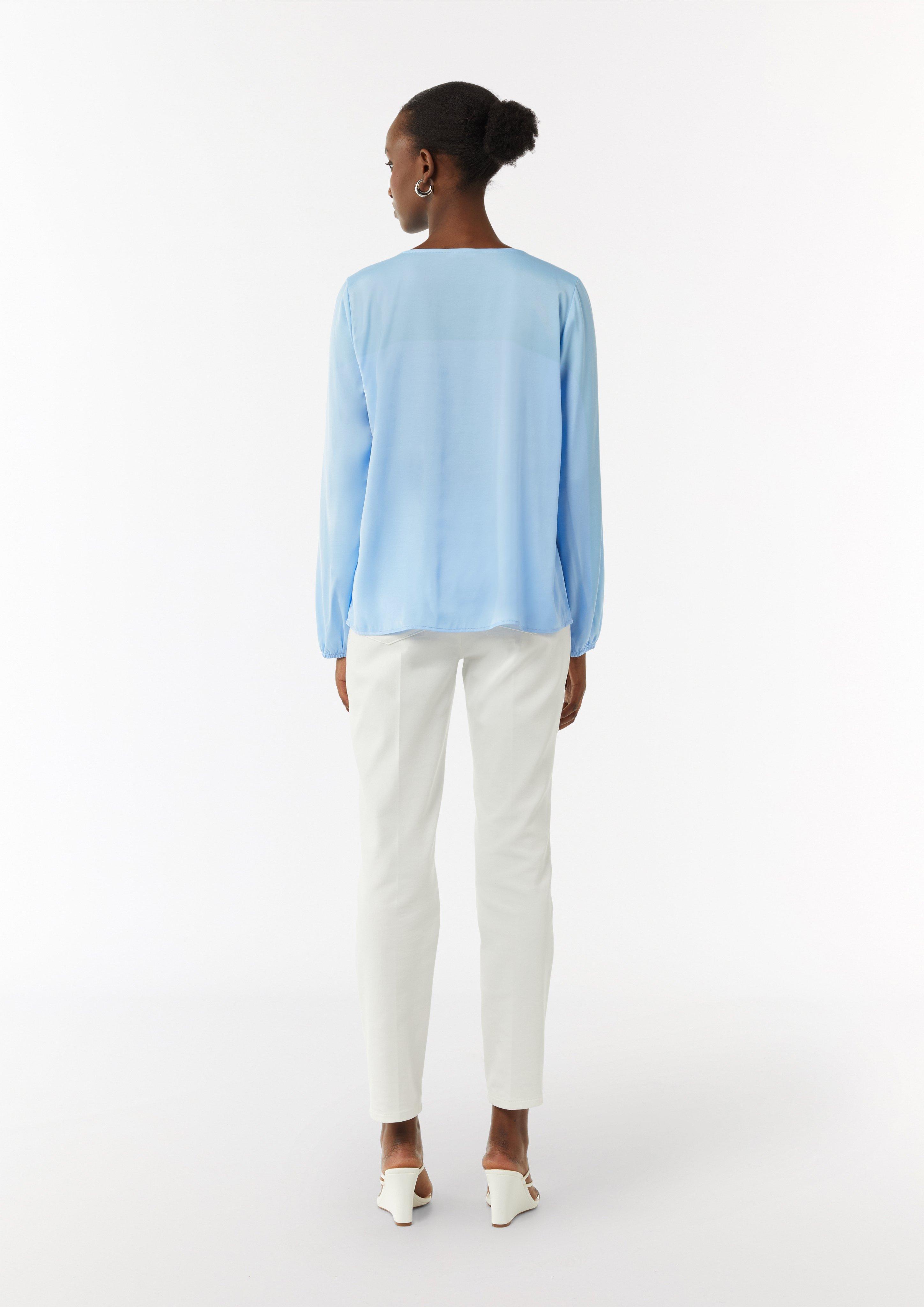 Satinbluse mit V-Ausschnitt - hellblau