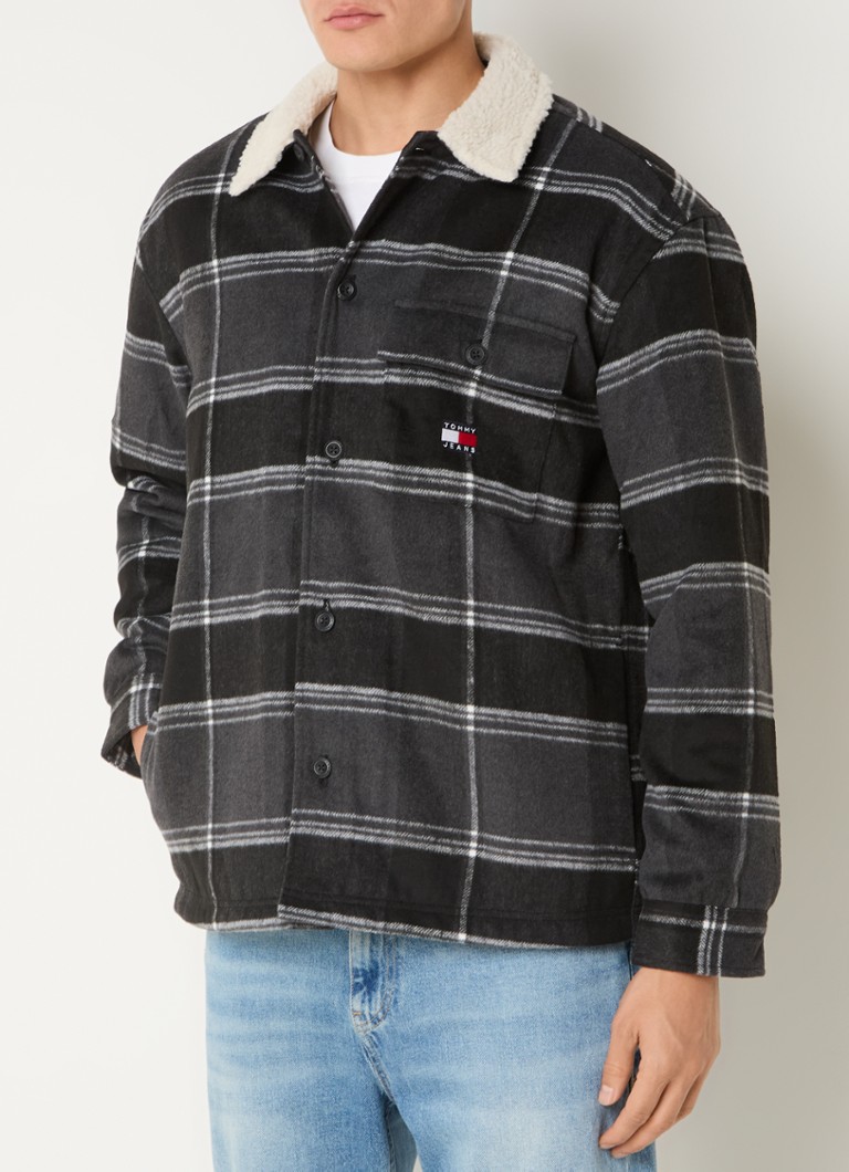 Cămașă în carouri Tommy Hilfiger cu buzunar la piept