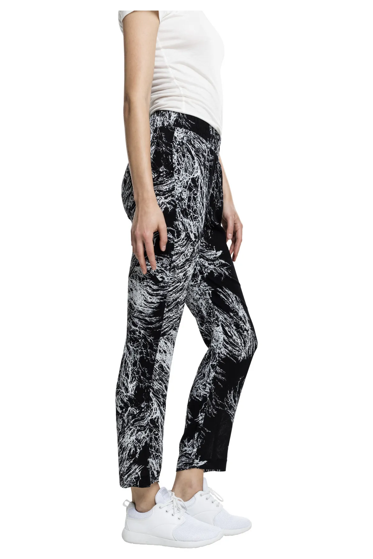 Urban Classics  Jogginghose - Schwarz - Straight