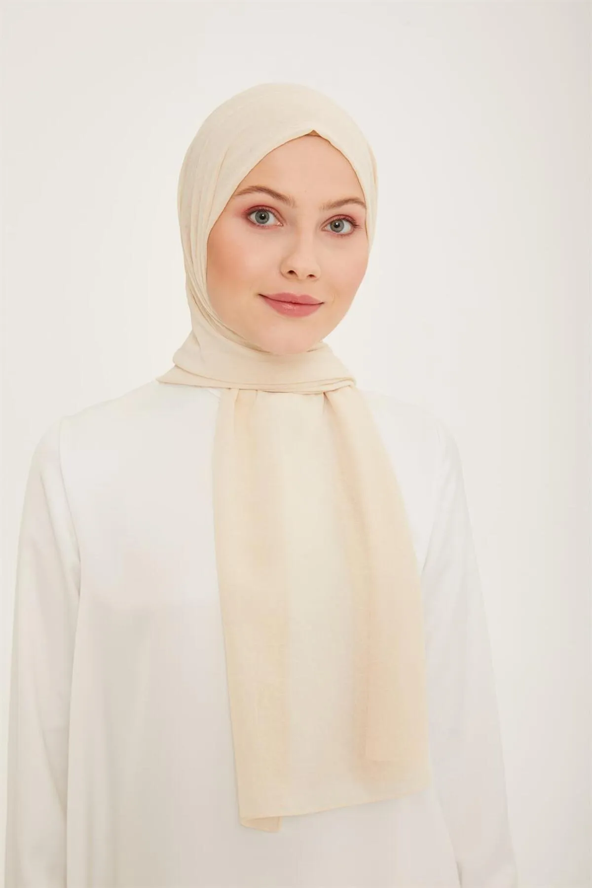 Armine  Trend Crinkle Chiffon-Schal – Atskrn-17 – Hellcreme