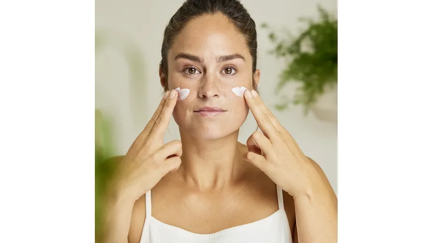 WELEDA NACHTKERZE Festigende Tagespflege 30 ml