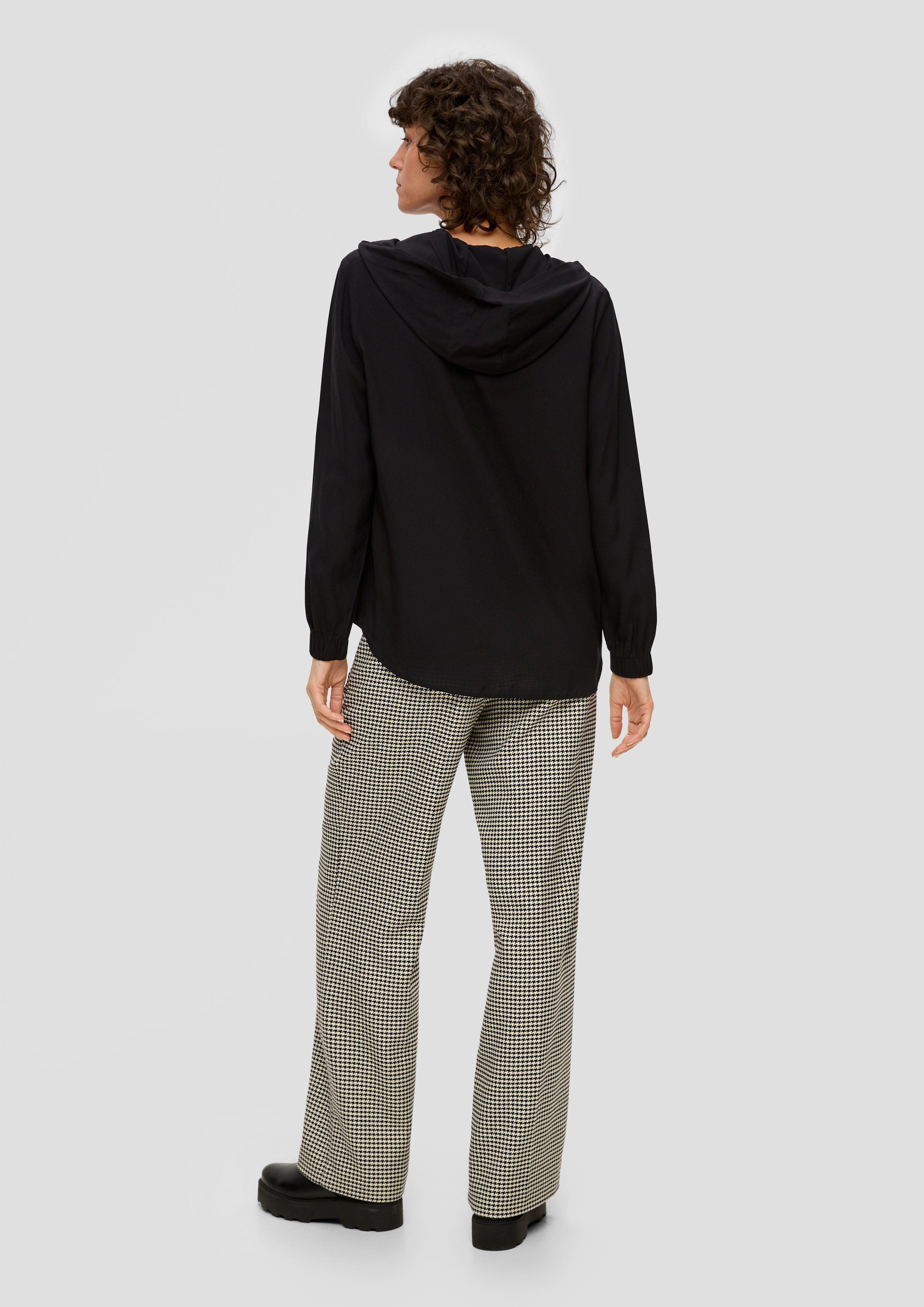 Seidige Bluse mit Kapuze  2139166-9999
