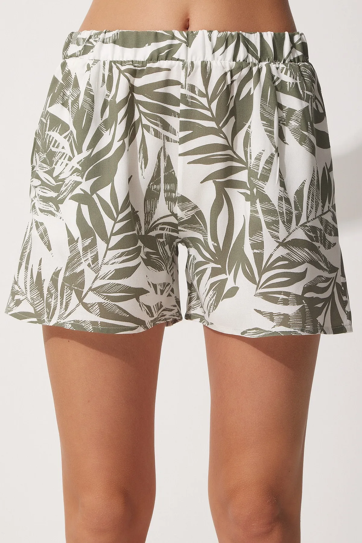 Happiness İstanbul  Shorts - Grün - Hoher Bund