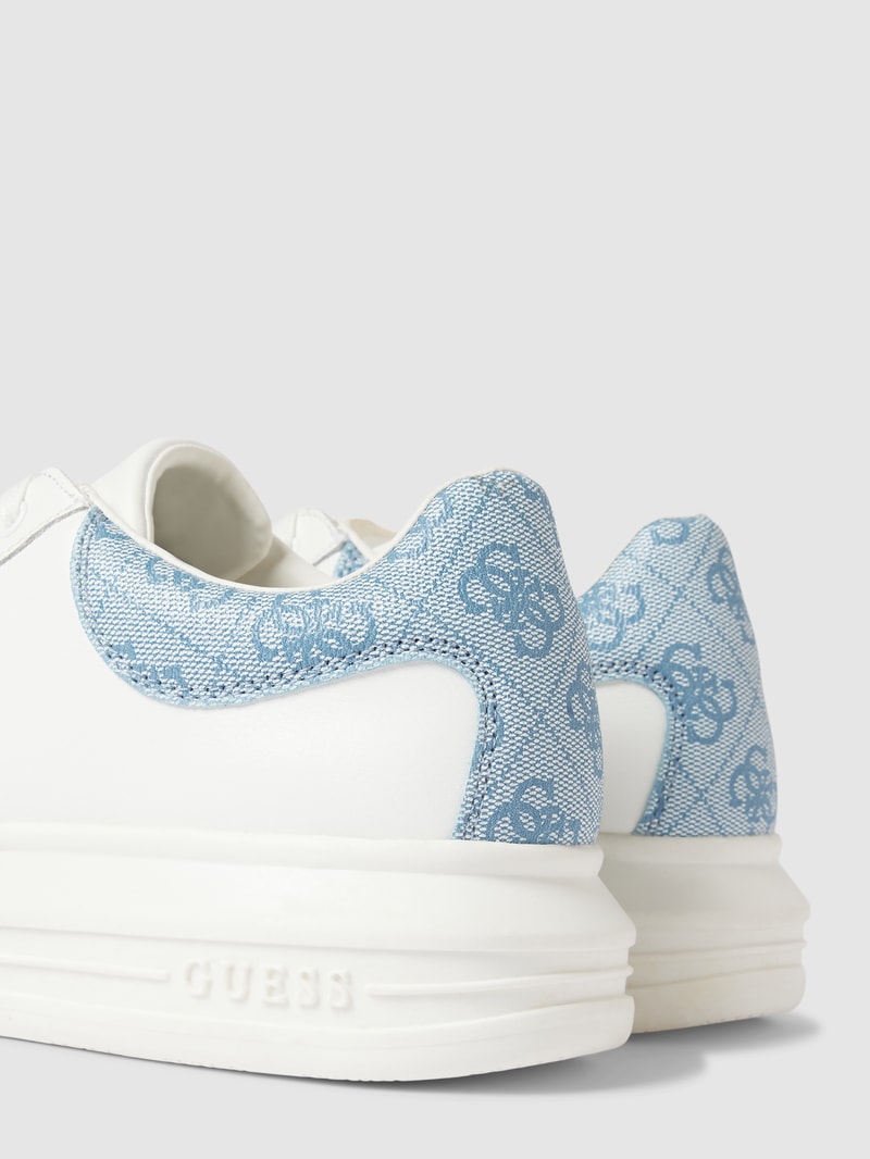 Sneaker mit Label-Print Modell 'VIBO' in weiß