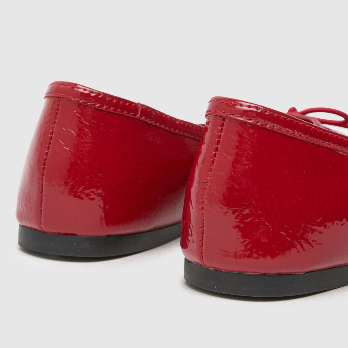 Schuh – Röda ballerinaskor med fyrkantig tå