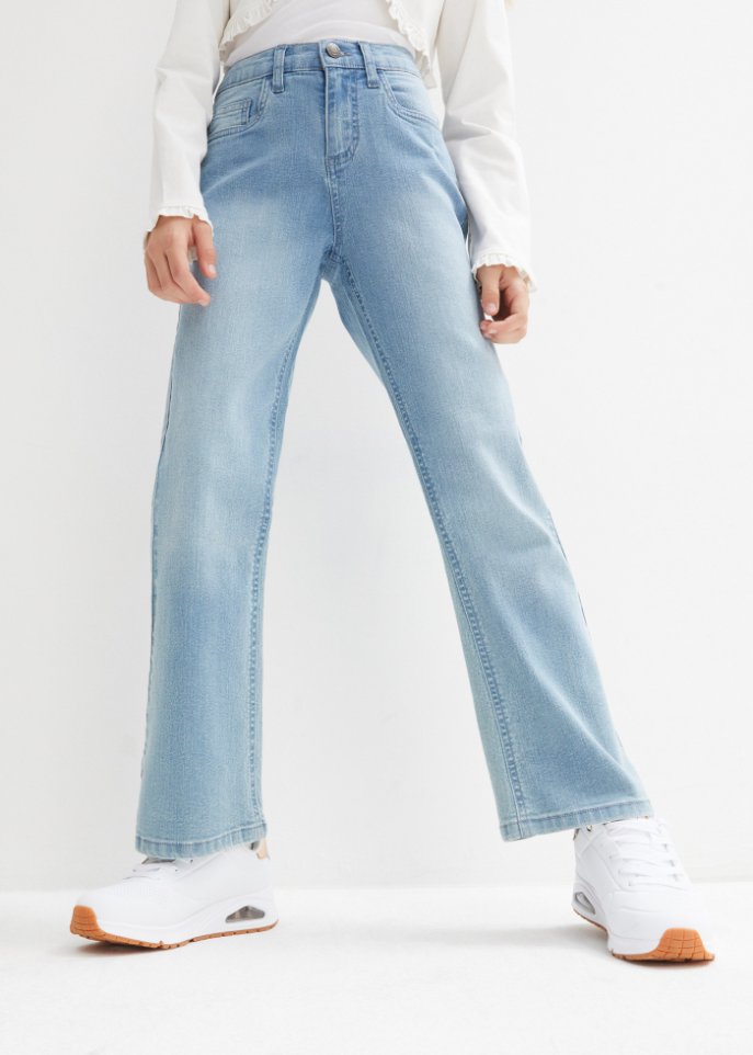 Ausgestellte Mädchen Jeanshose