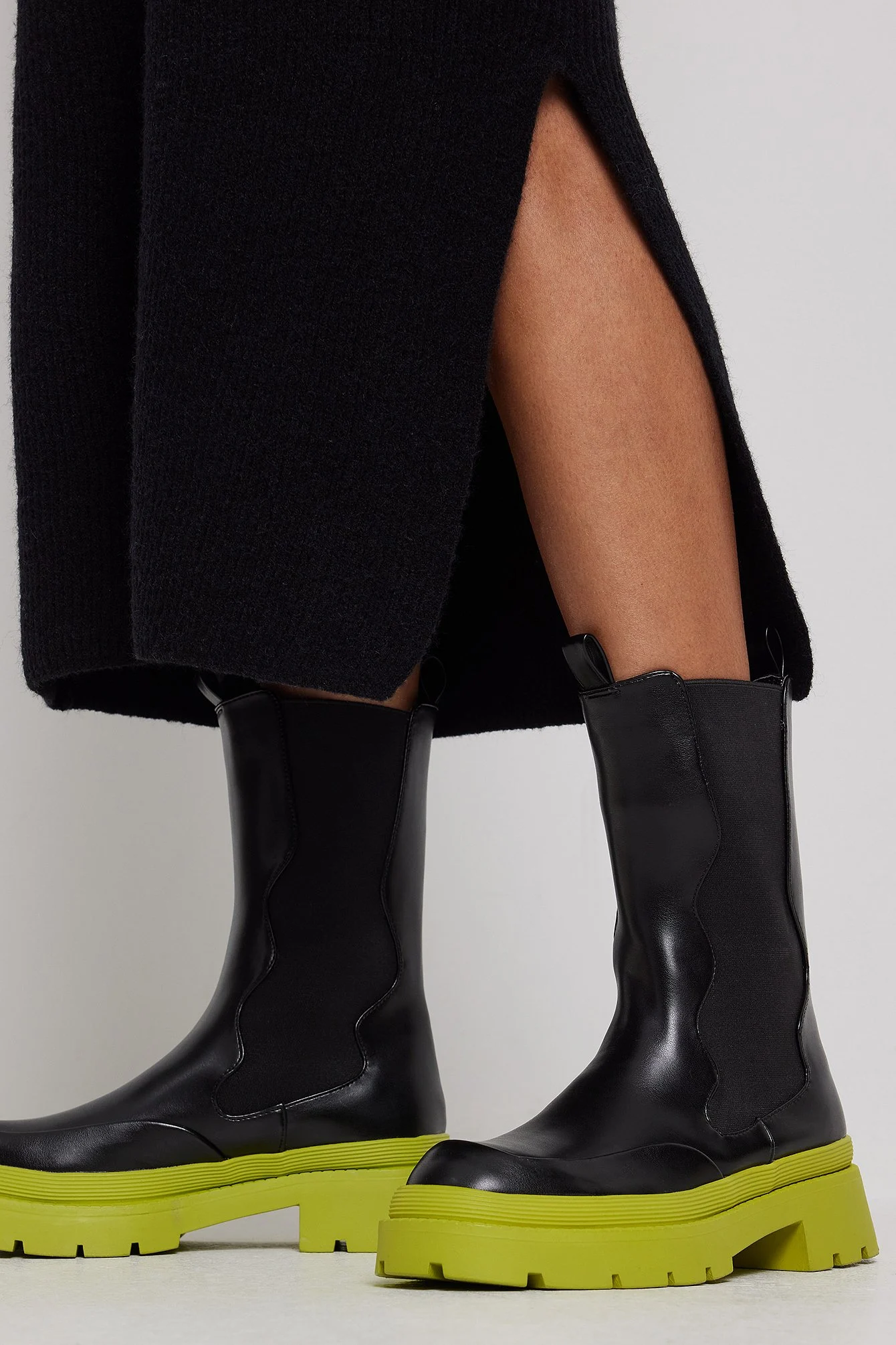 Wellige Stiefel