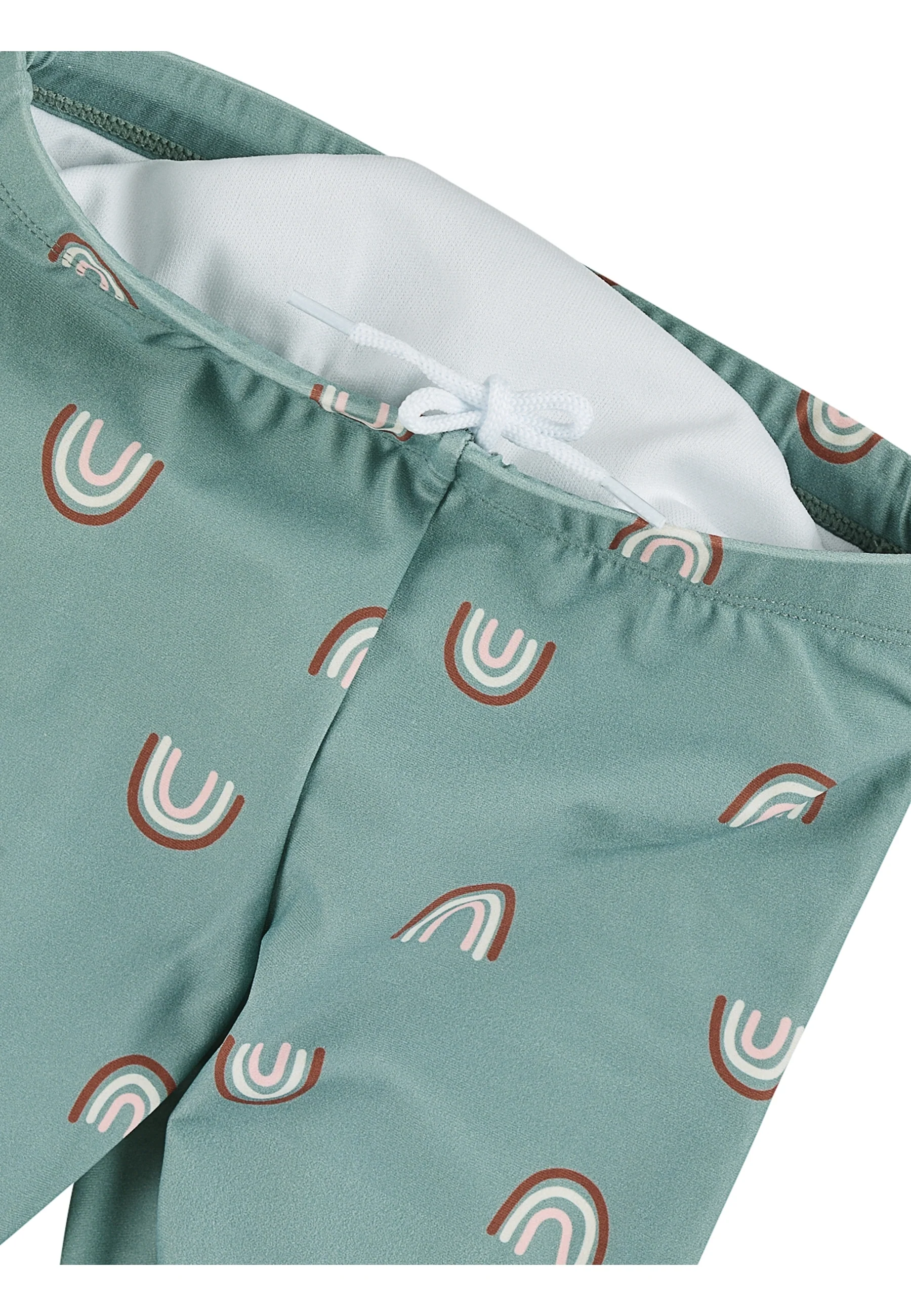 Badehose Capri-Form, Grün mit allover Regenbogen