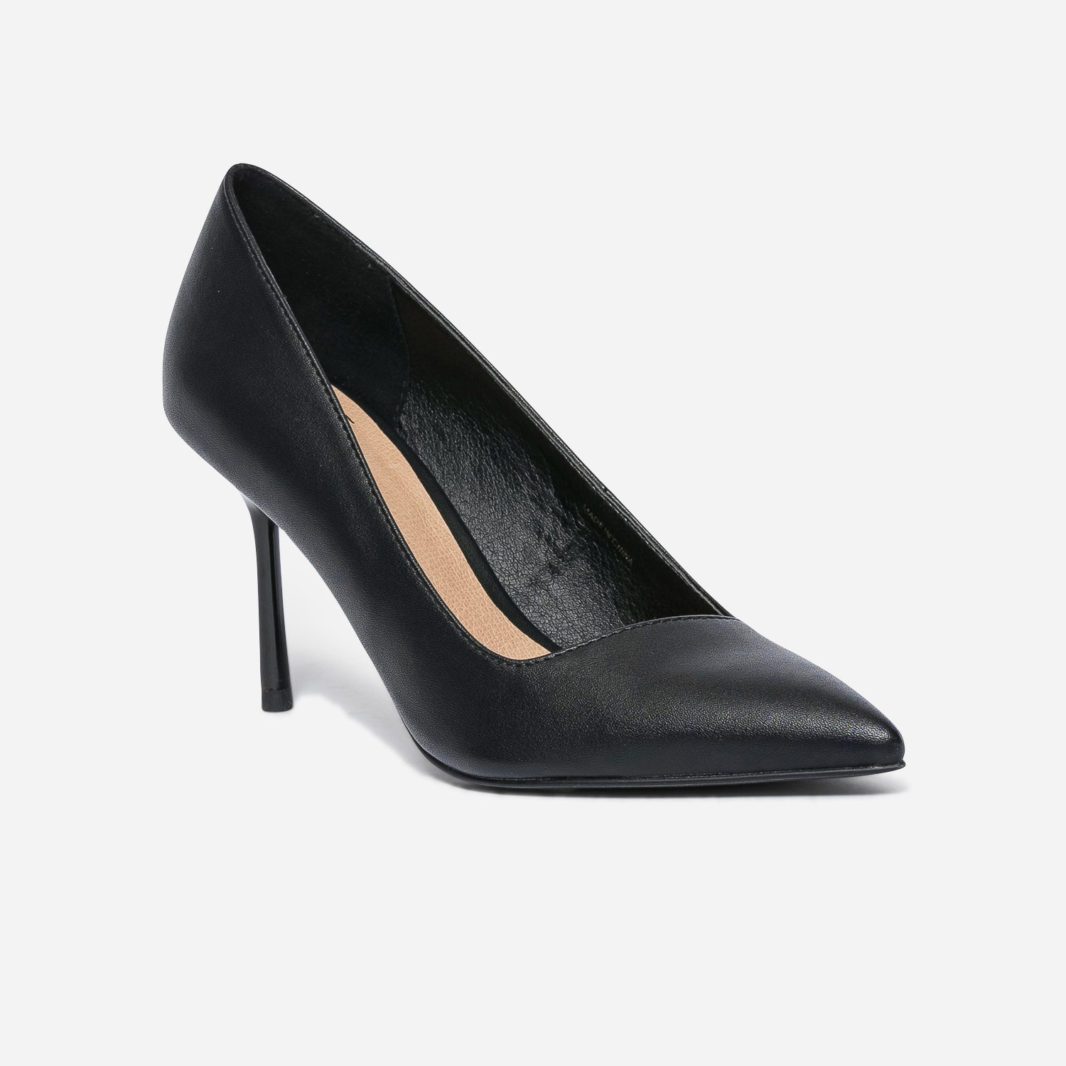 Escarpin TEXTO noir avec découpe biais