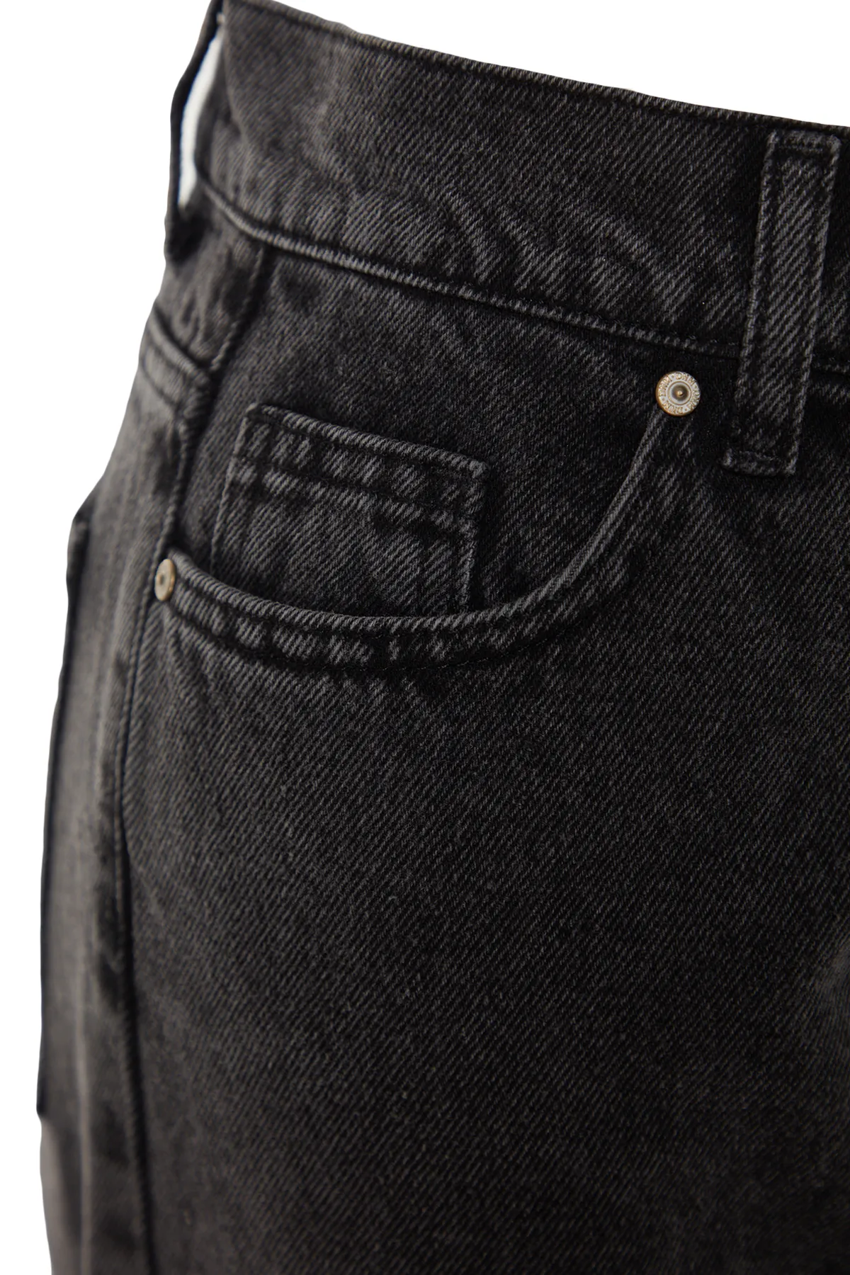 Trendyol Collection  Anthrazitfarbene Jeans mit niedriger Taille und weitem Bein TWOAW23JE00566