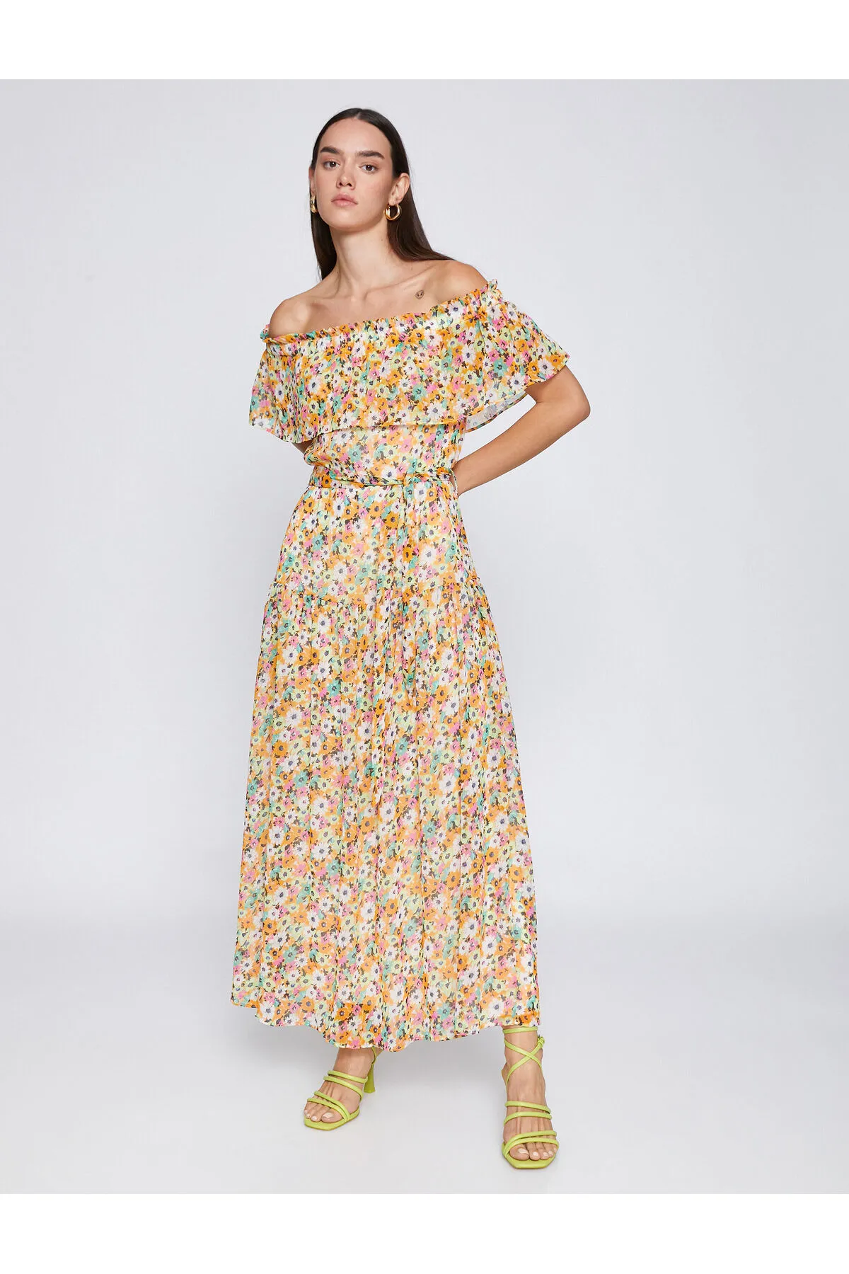 Koton  Langes, schulterfreies Kleid mit Blumenmuster