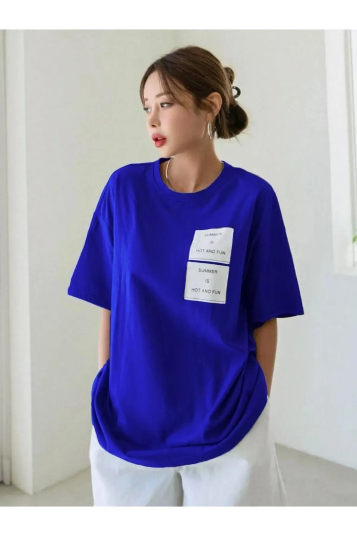 MOONBULL  Übergroßes Saks Hot And Fun bedrucktes T-Shirt