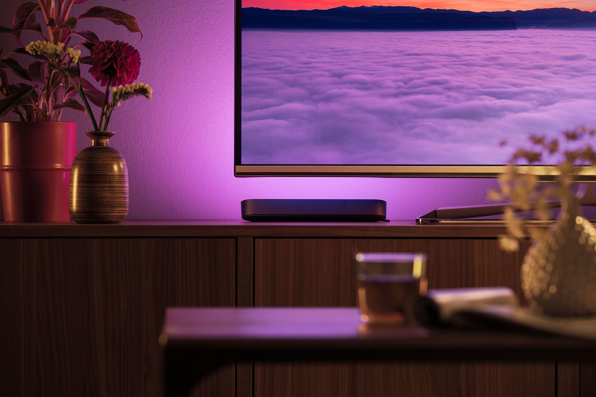 Philips Hue LED Tischleuchte PLAY, Dimmfunktion, Farbwechsel, Smart Home, mehrere Helligkeitsstufen, LED fest integriert, Extra-Warmweiß, Kaltweiß, Neutralweiß, Tageslichtweiß, Warmweiß, LED Play Lightbar