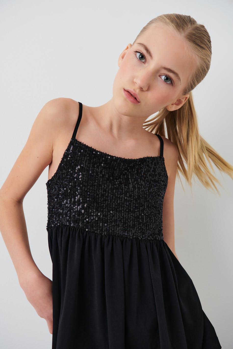 Y sequin top