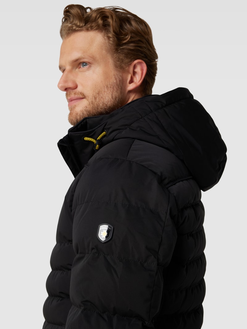 Funktionsjacke mit Zweiwege-Reißverschluss Modell 'CARMENERE' in schwarz