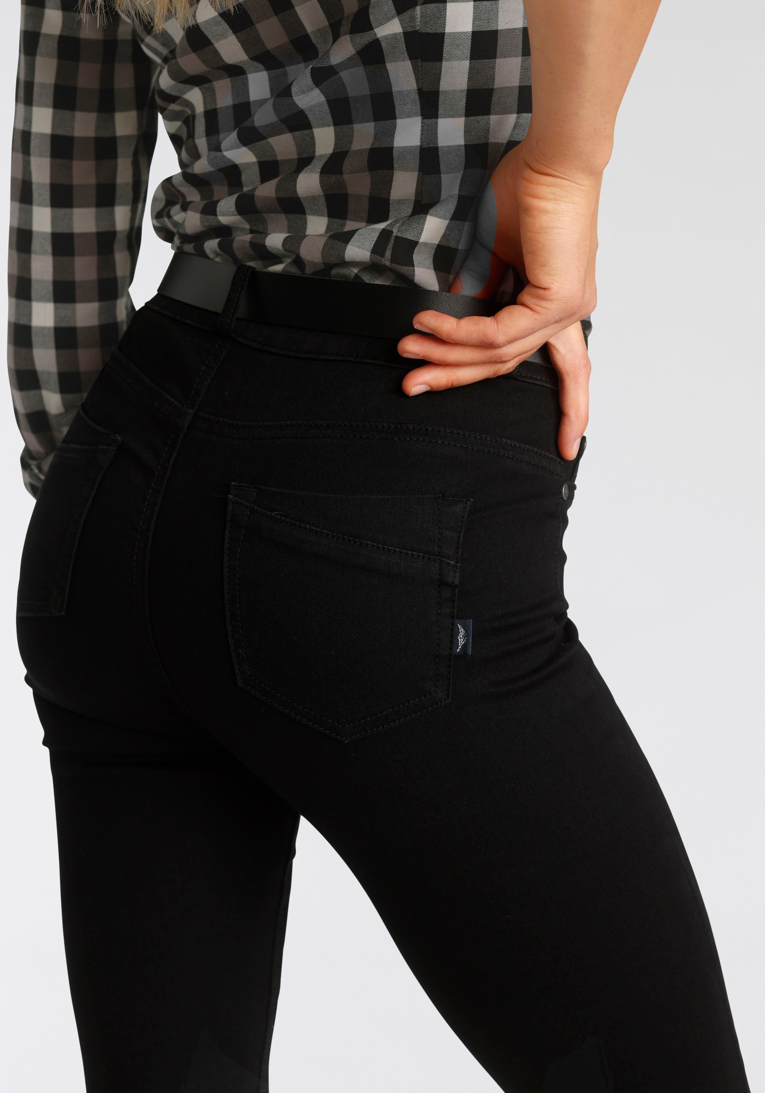 Arizona Bootcut-Jeans Ultra Stretch High Waist mit Shapingnähten