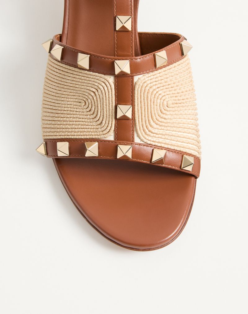 Rockstud Slidesandaler i kalveskind med kornet broderi 60 mm