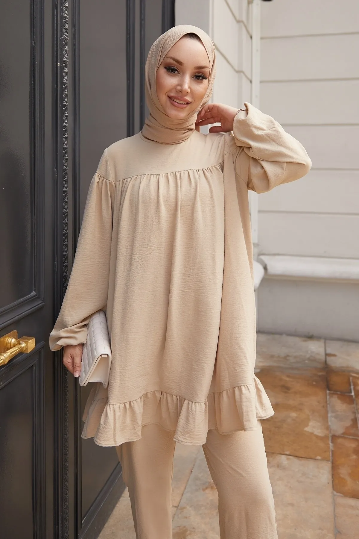 InStyle  Lebhaftes Rock-Rüschen-Doppelset – Beige