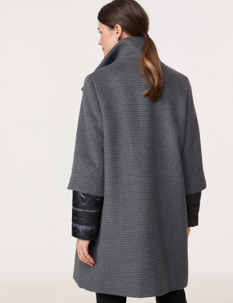 Kurzmantel mit Material-Patch