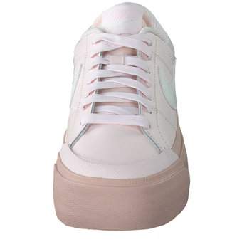 Nike Court Legacy Lift Sneaker in pink