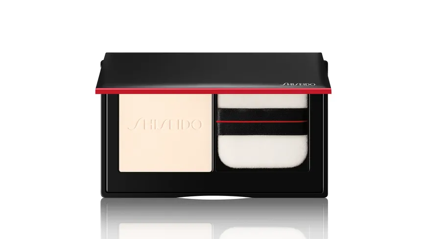 SHISEIDO SYNCHRO SKIN Invisible Silk Pressed Powder 10 g 1 - Translucent Matte