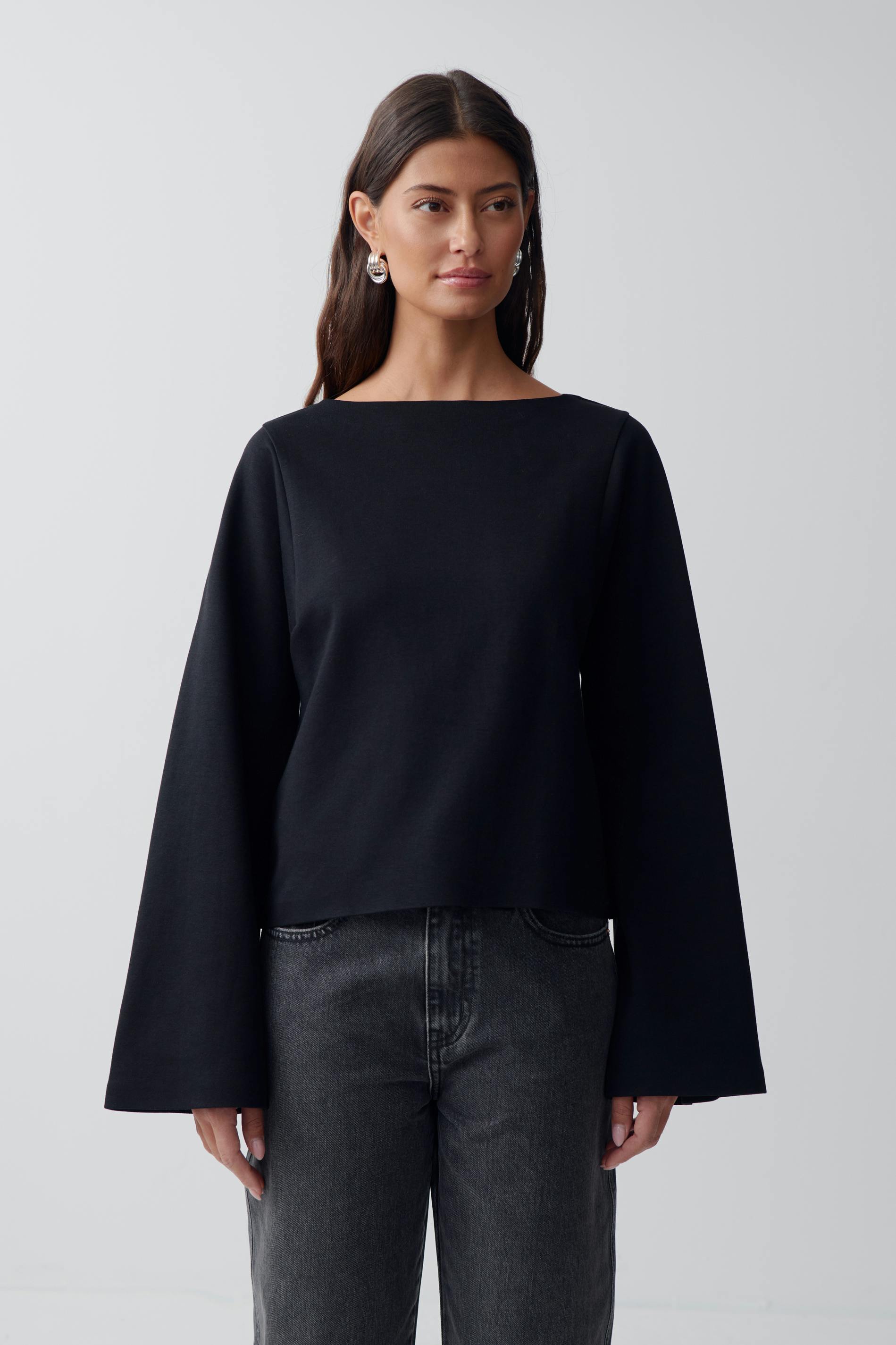 Long sleeve tee
