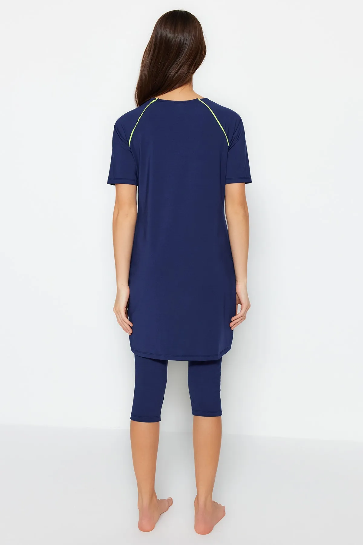 Trendyol Modest  Marineblaue Kurzarm-Strumpfhose, halbbedecktes, gestricktes Lycra-3-teiliges Pool-Badeanzug-Set TCTSS23CF00047