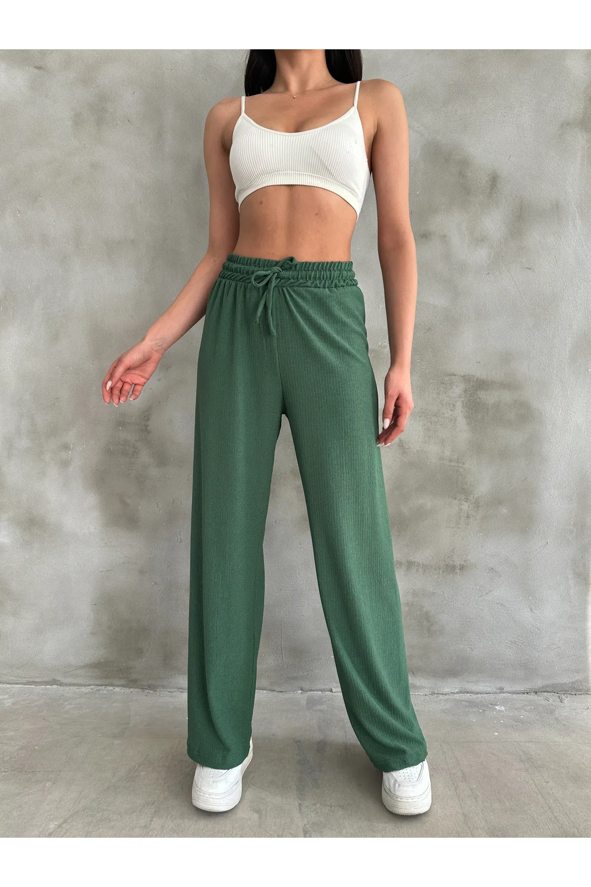 BEJNA  Khakifarbene Palazzo-Hose für Damen – elastischer Bund