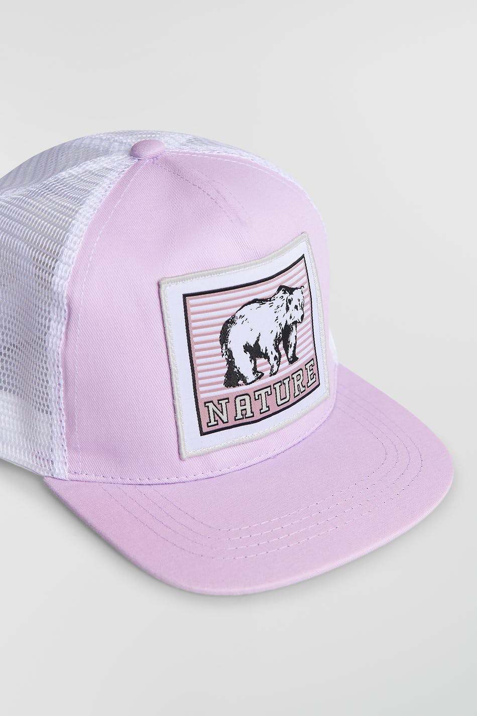 S trucker cap