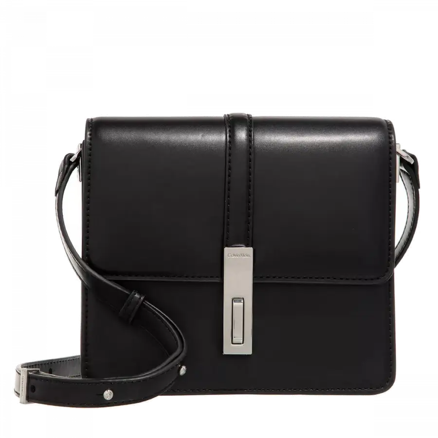 Calvin Klein - Calvin Klein Shoulder Bags Synthetisches Material Black - schwarz