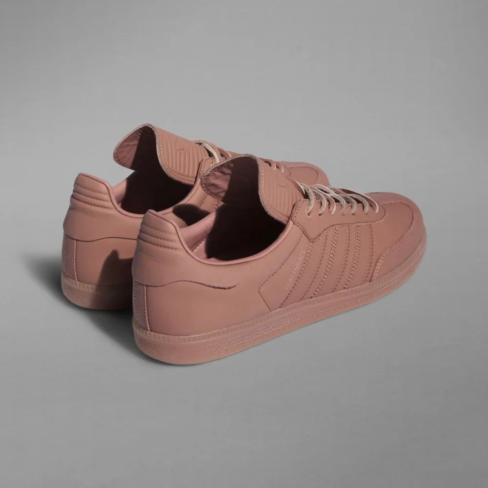 adidas Humanrace Samba x Pharrell IE7290 / braun