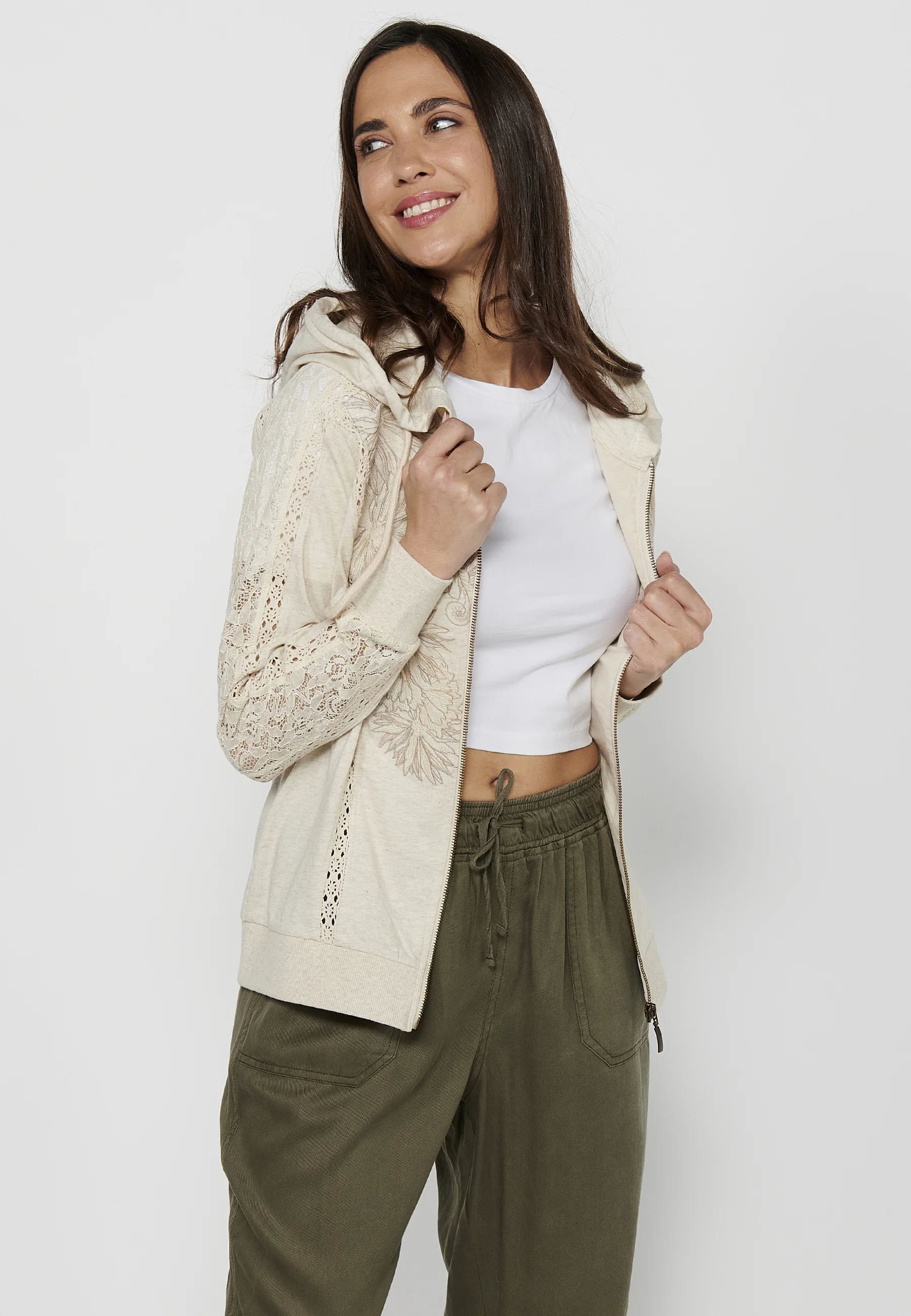 Sudadera con capucha y cremallera Koroshi
