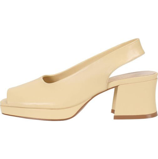 ekonika Schuhe aus robustem Kunstleder