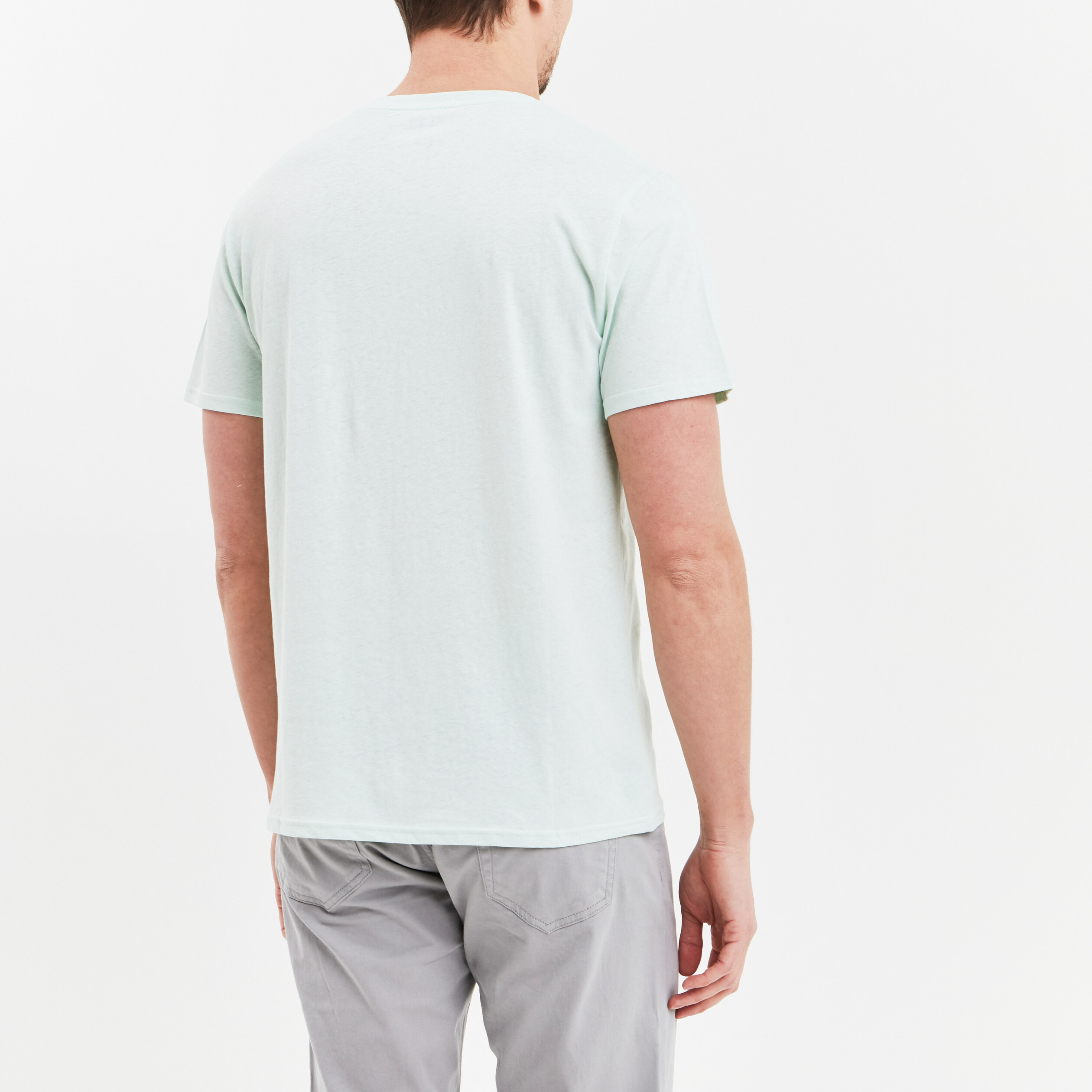 T-shirt manches courtes en mélange lin bleu clair homme | La Halle
