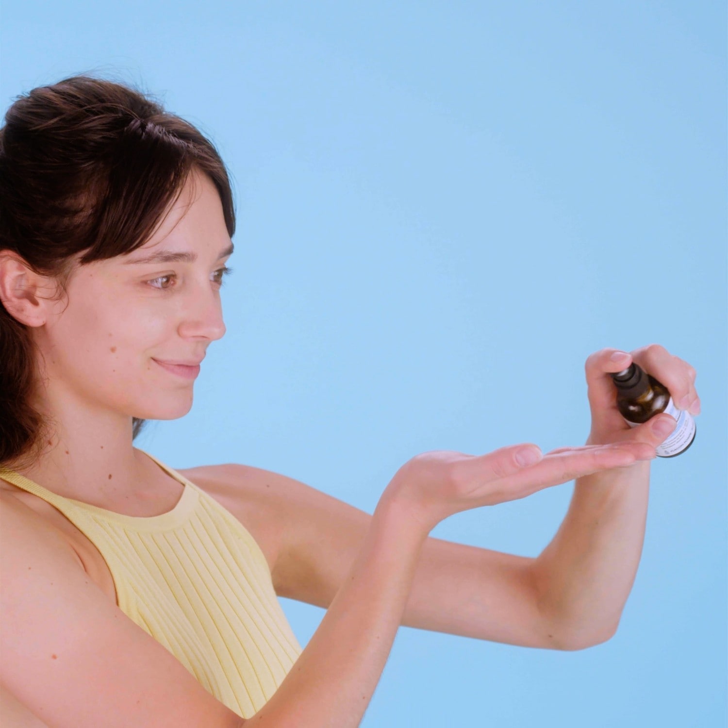 Clémence & Vivien SERUM S HIALURONSKO KISLINO RAZSKALJEVALEC