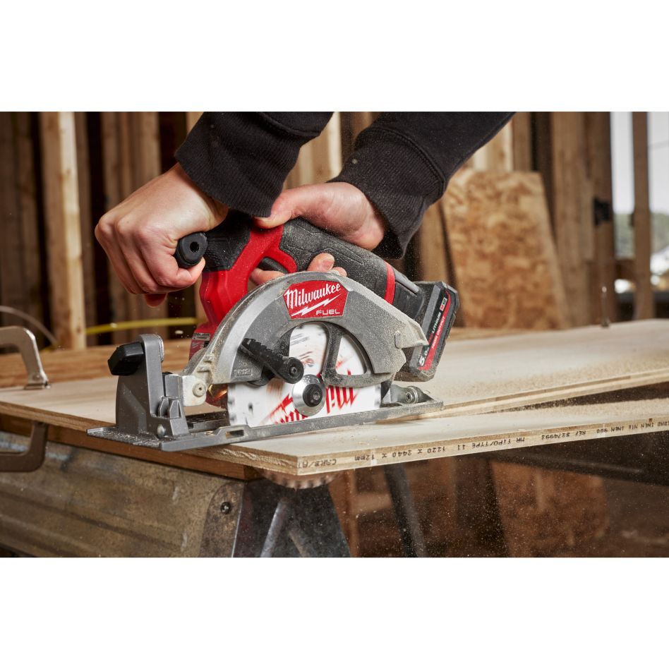 Milwaukee 4933493489 M12 FCS442-502X Συμπαγές κυκλικό πριόνι FUEL™ 12 V 2x5.0 Ah σε HD-Box