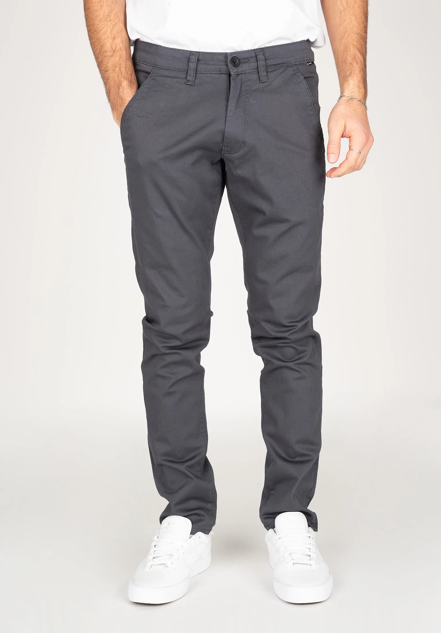 Flex Tapered Chino