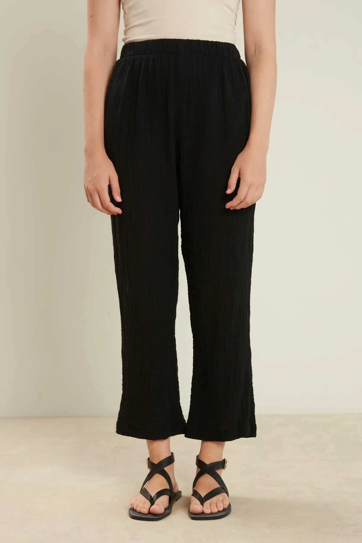 Manuka  MUSSELINHOSE SCHWARZ