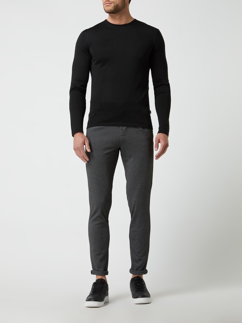Pullover aus Wollmischung in schwarz