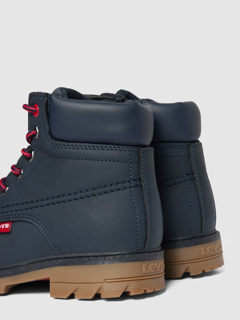 Schnürboots mit Reißverschluss Modell 'NEW FORREST' in camel