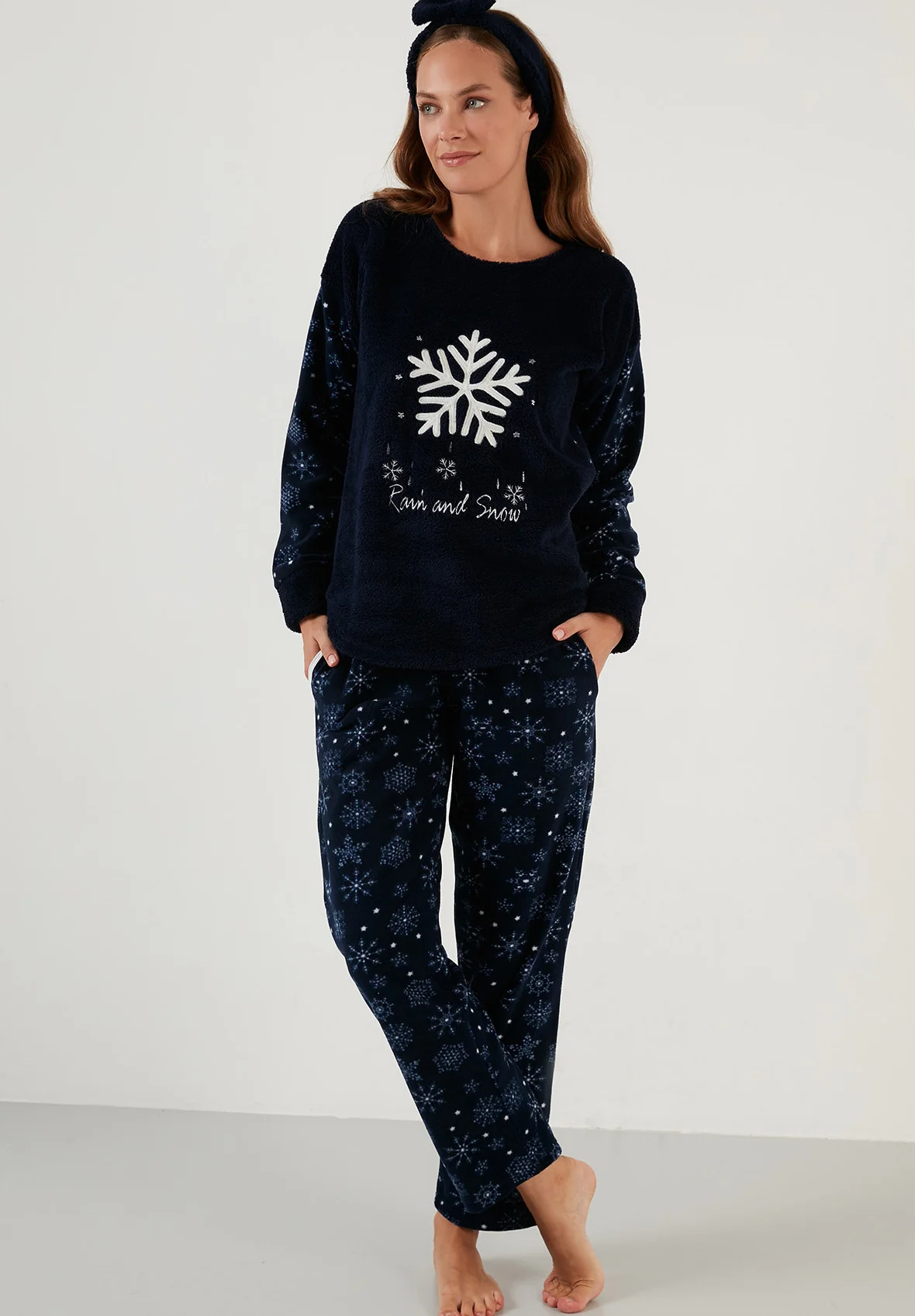 LELA REGULAR FIT - Pijama